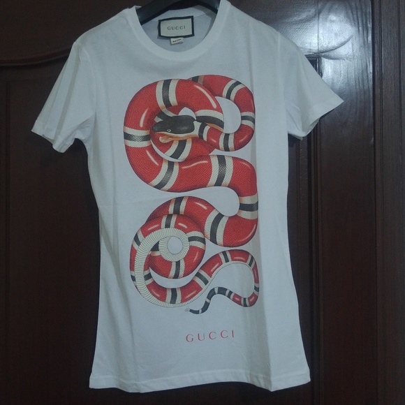Gucci Other - Gucci men snake t shirt